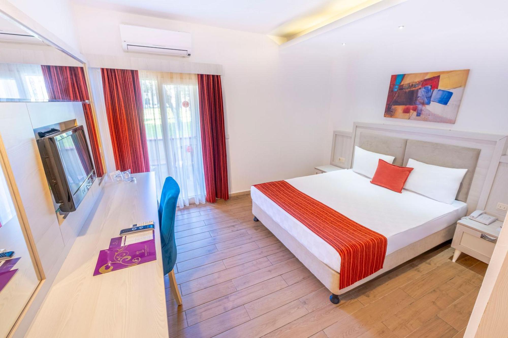 Queen'S Park Goynuk Hotel Kemer Exterior foto