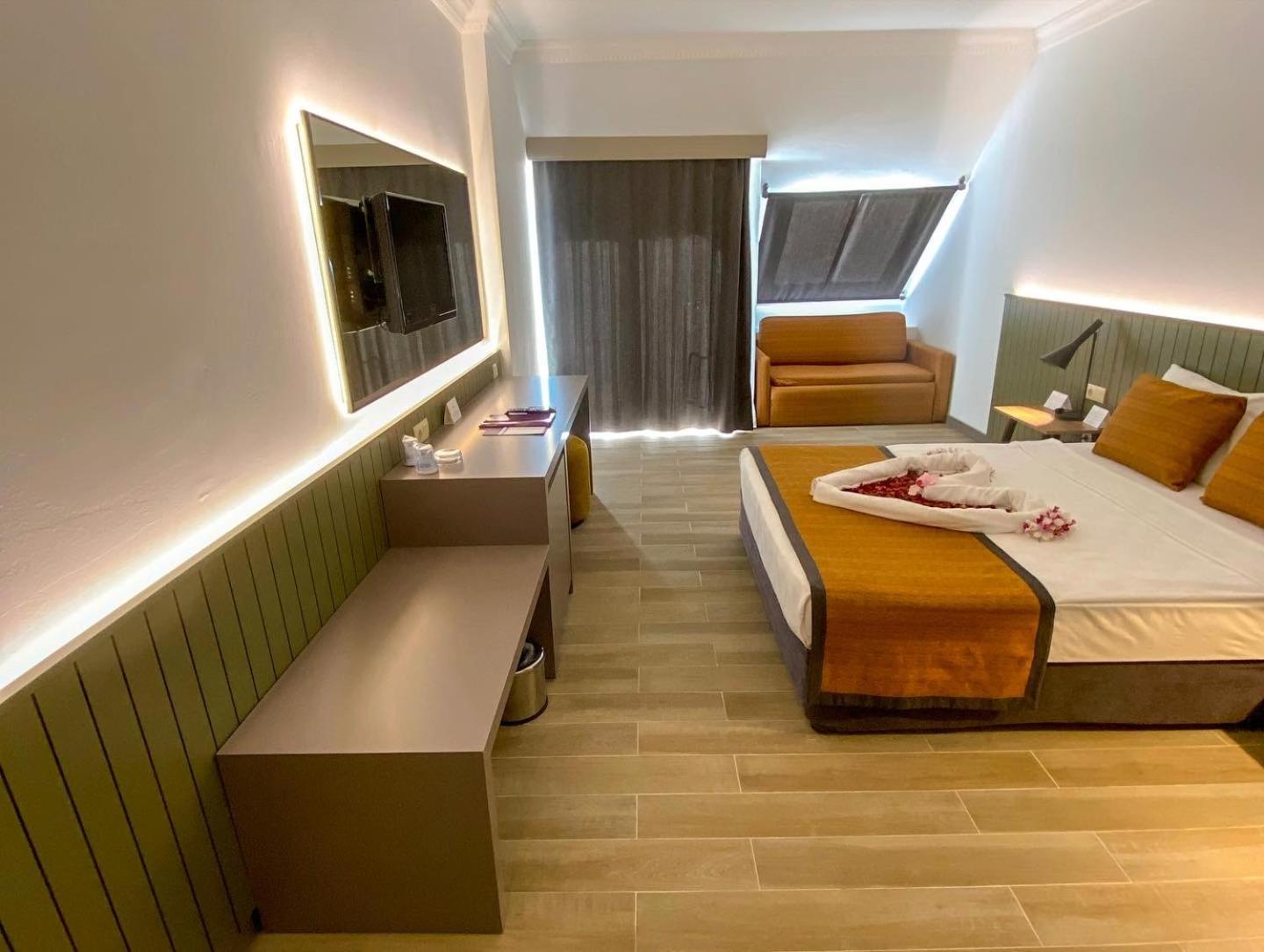 Queen'S Park Goynuk Hotel Kemer Habitación foto